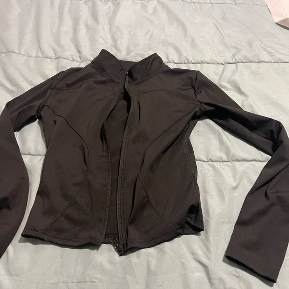 Black Activewear Set - Picture 2 of 4